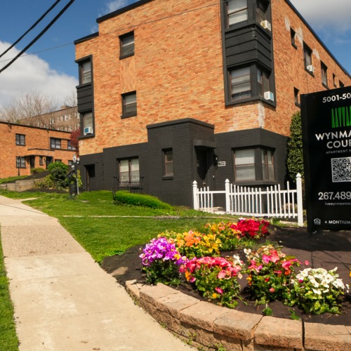 Front of Wynmawr Court Apartments in Philadelphia, PA